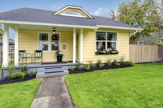 Creative and Cost-Effective Strategies to Elevate Your Home’s Curb Appeal