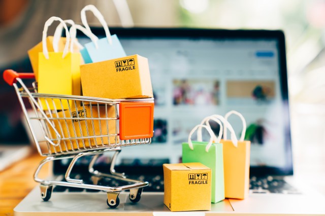 Navigating Online Reviews: Essential Skills for Smart Consumers